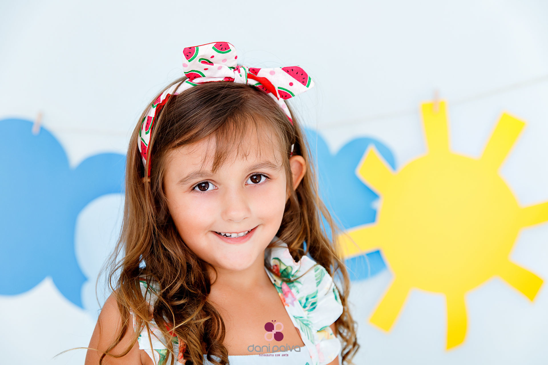 Foto Ensaio em Estúdio de Verão Infantil Foto Ensaio em Estúdio de Verão Infantil - Imagem 2